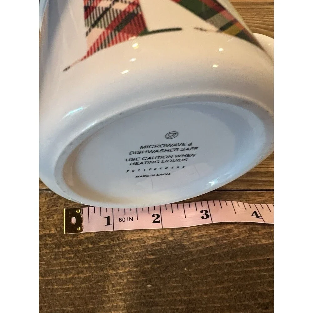 POTTERY BARN STEWART PLAID (k) INITIAL COFFEE MUG Christmas Red Green Table